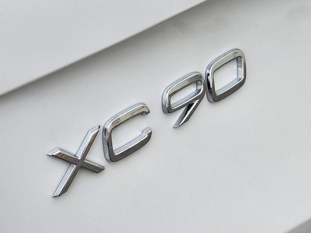 New 2026 Volvo XC90 B6 Plus w/ Protection Package AWD/4WD image 17
