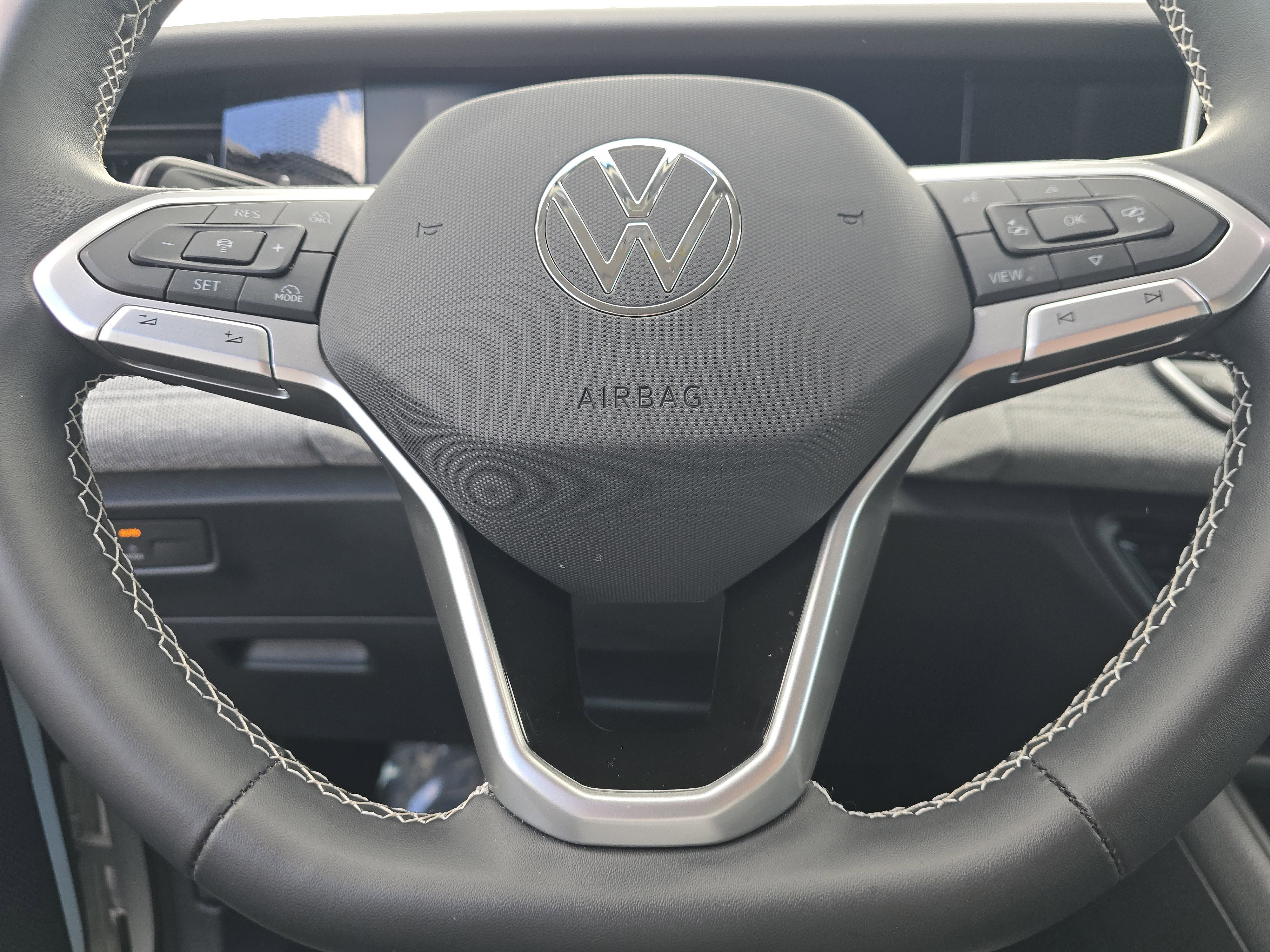 New 2025 Volkswagen Tiguan S AWD/4WD image 21