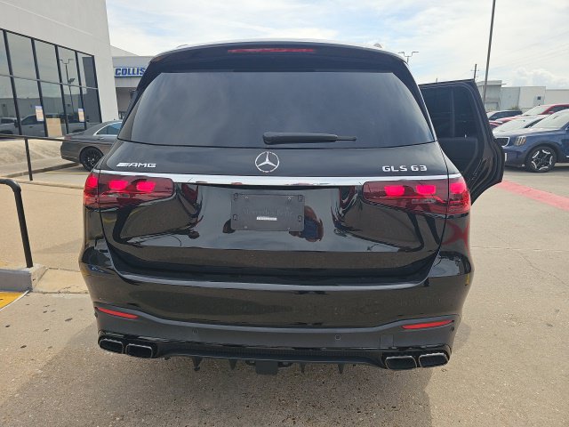 Used 2024 Mercedes-Benz GLS 63 AMG 4MATIC image 7