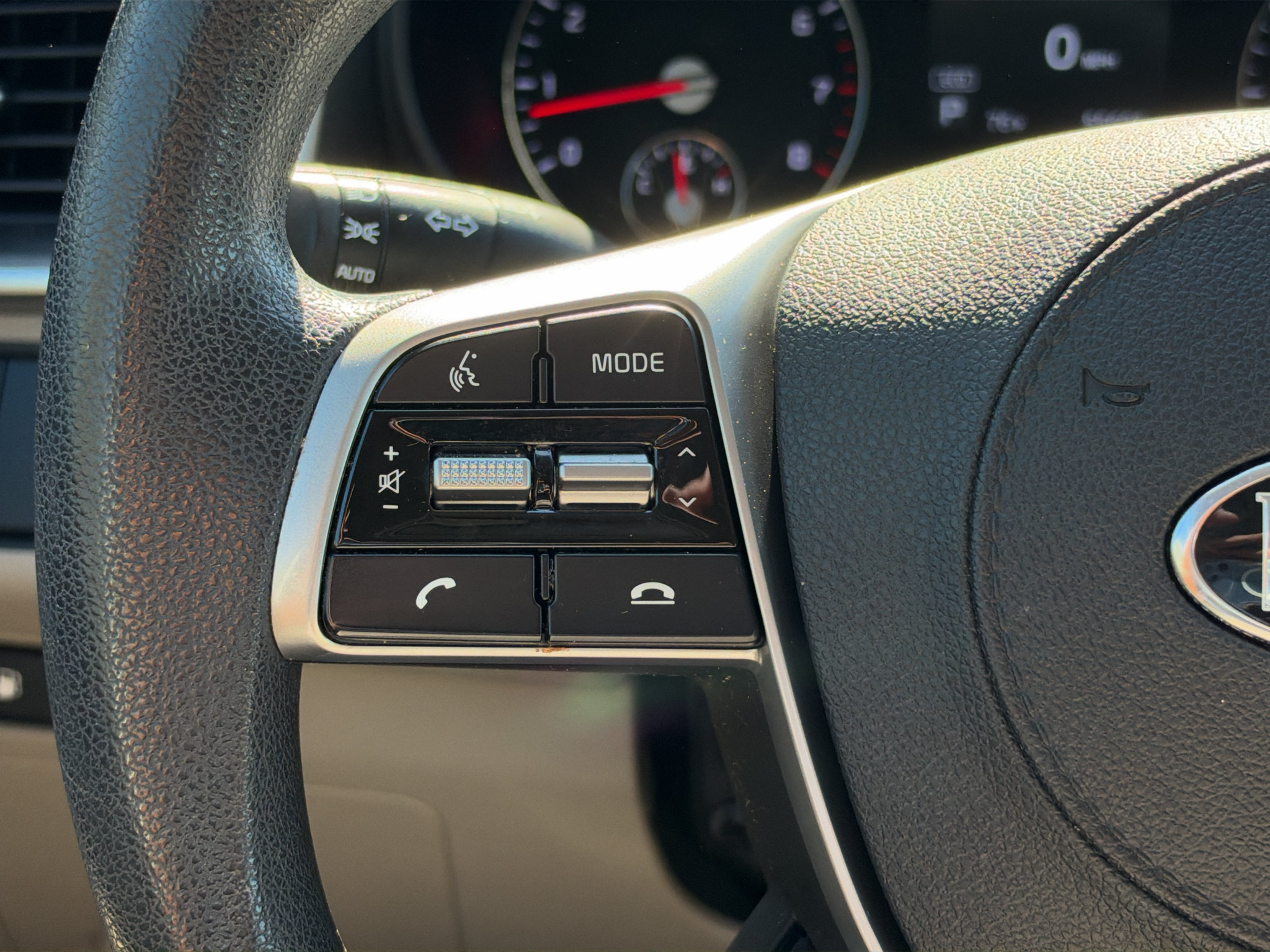 Used 2019 Kia Sorento AWD V6 image 28