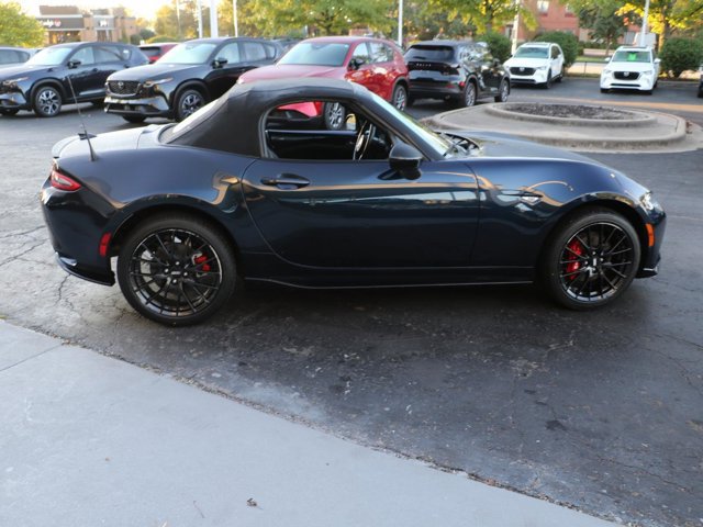 Certified 2024 MAZDA MX-5 Miata Club w/ Brembo/BBS Recaro Package RWD image 5