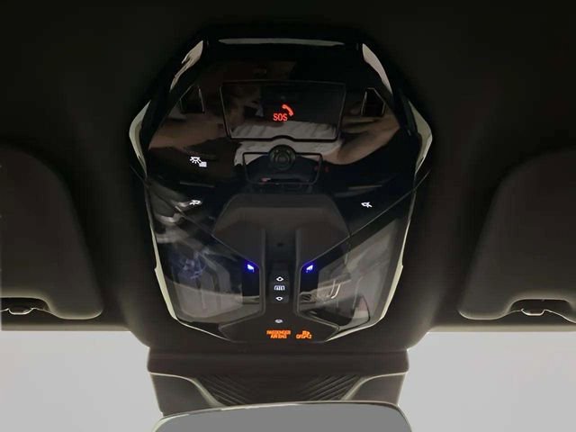 Used 2025 BMW X3 xDrive30i AWD/4WD image 57