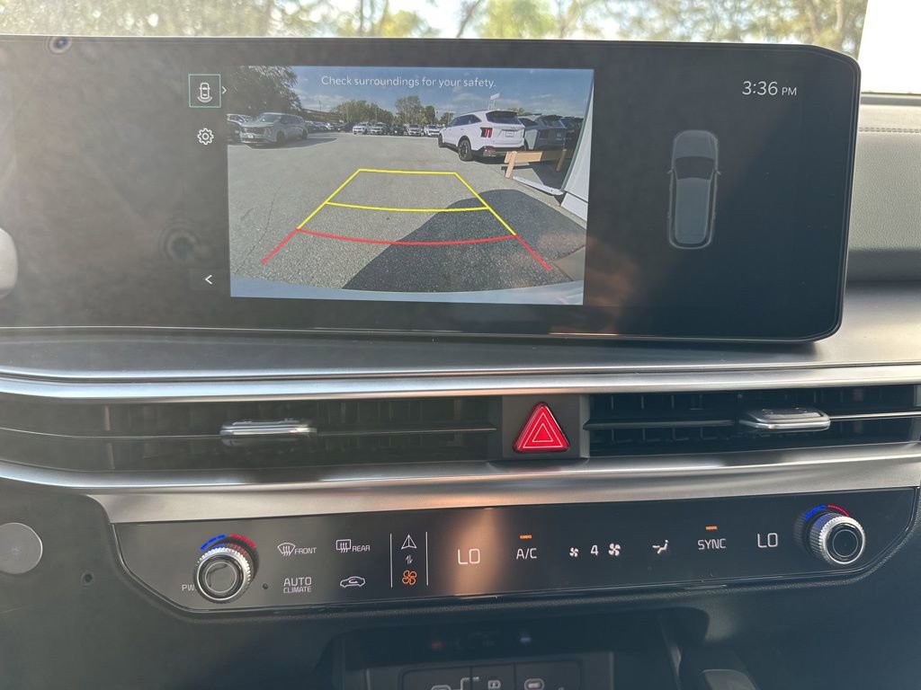 New 2026 Kia Sorento S w/ S Panoramic Sunroof Package image 14