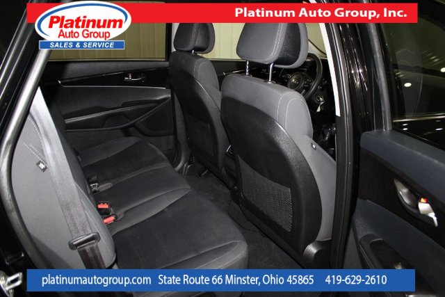 Used 2016 Kia Sorento LX image 30
