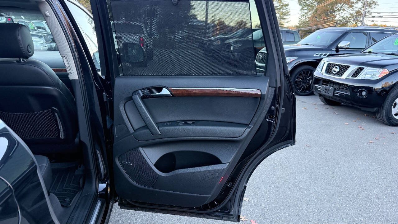Used 2015 Audi Q7 3.0T S line Prestige w/ Cold Weather Package AWD/4WD image 55
