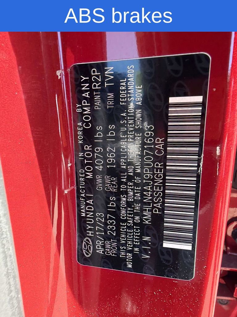 Used 2023 Hyundai Elantra Limited FWD image 29