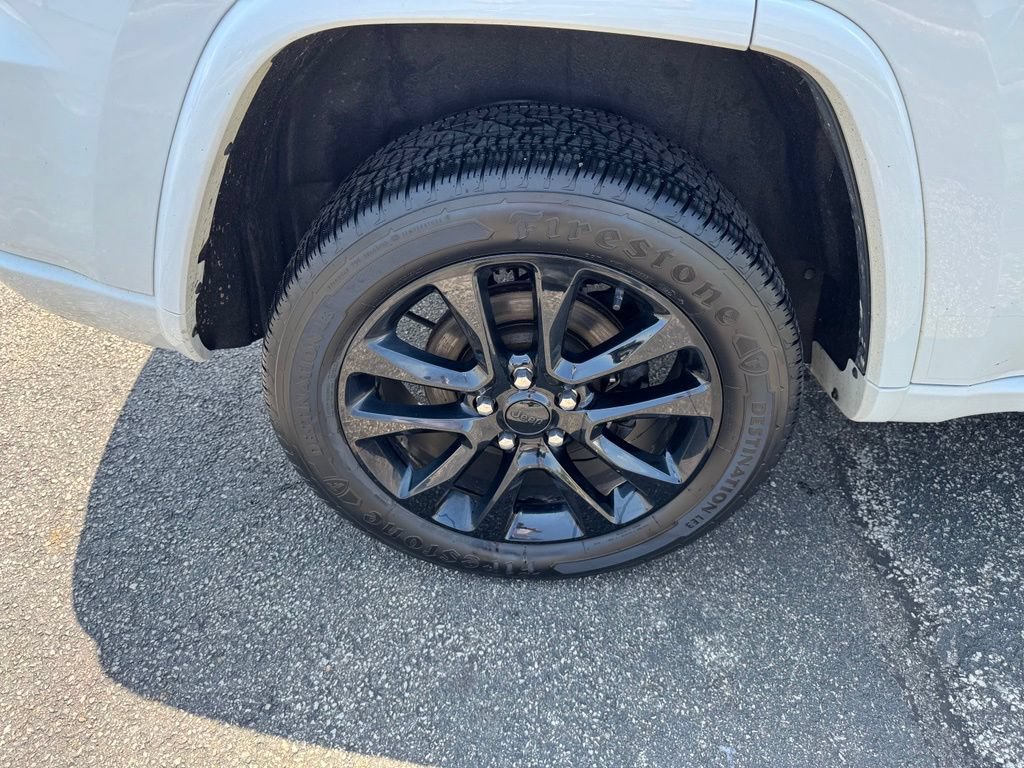 Used 2021 Jeep Grand Cherokee Laredo X AWD/4WD image 29