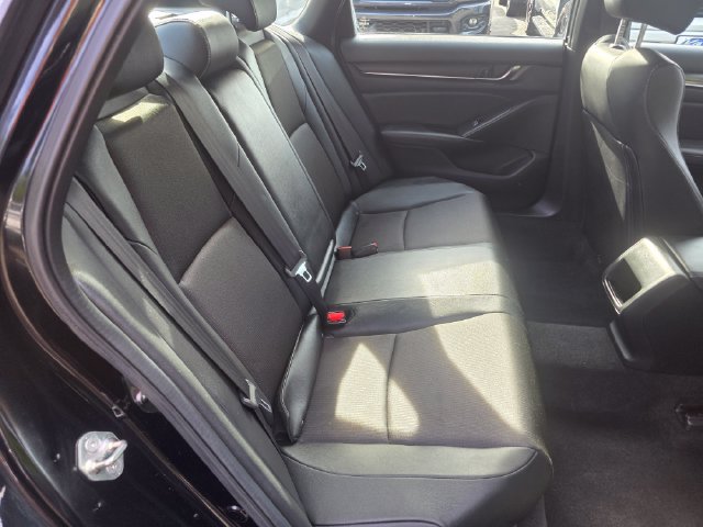 Used 2019 Honda Accord Sport image 13