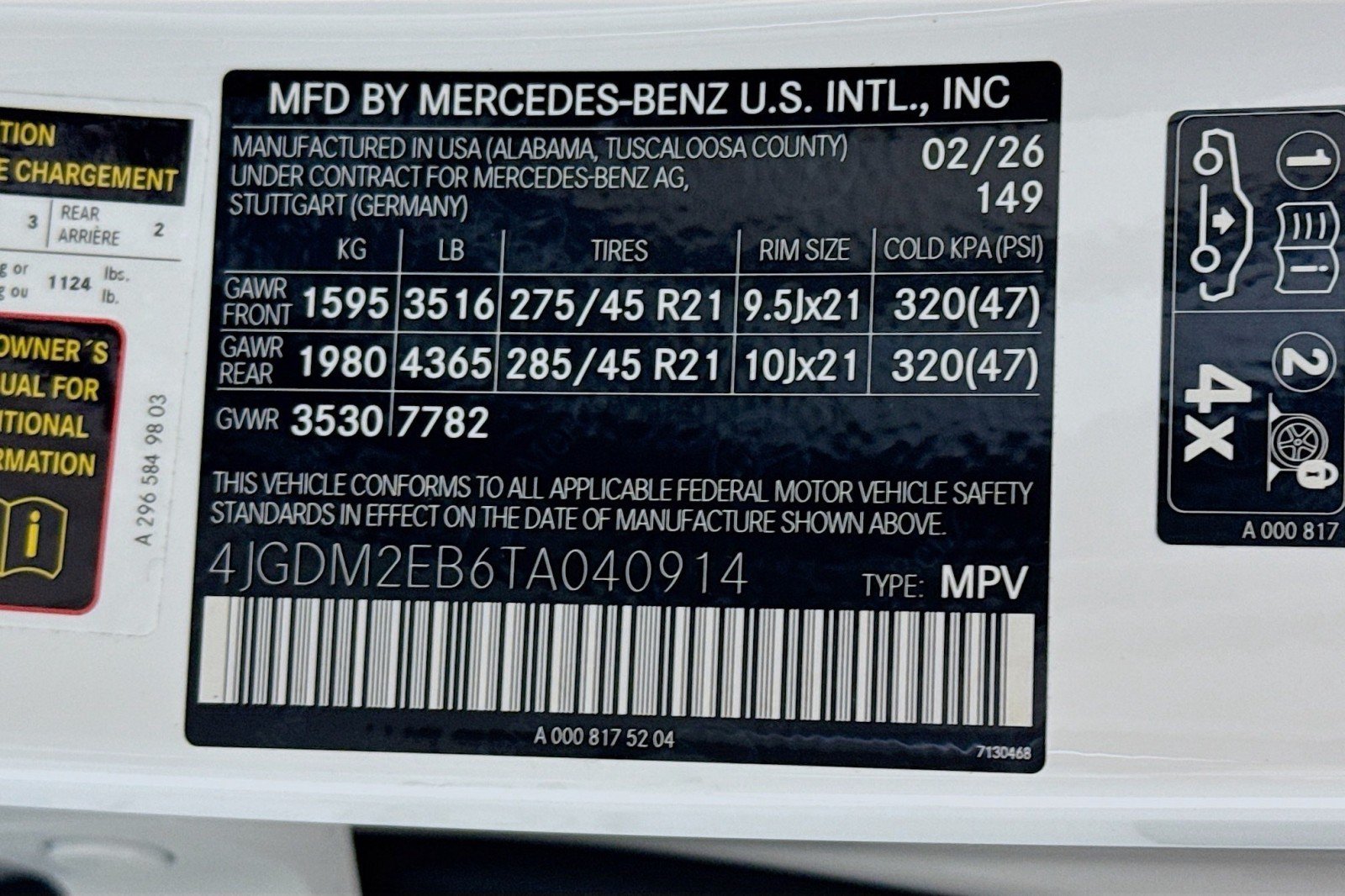 New 2026 Mercedes-Benz EQS 400 4MATIC SUV image 24