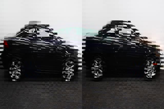 Used 2015 Volkswagen Eos Komfort image 26