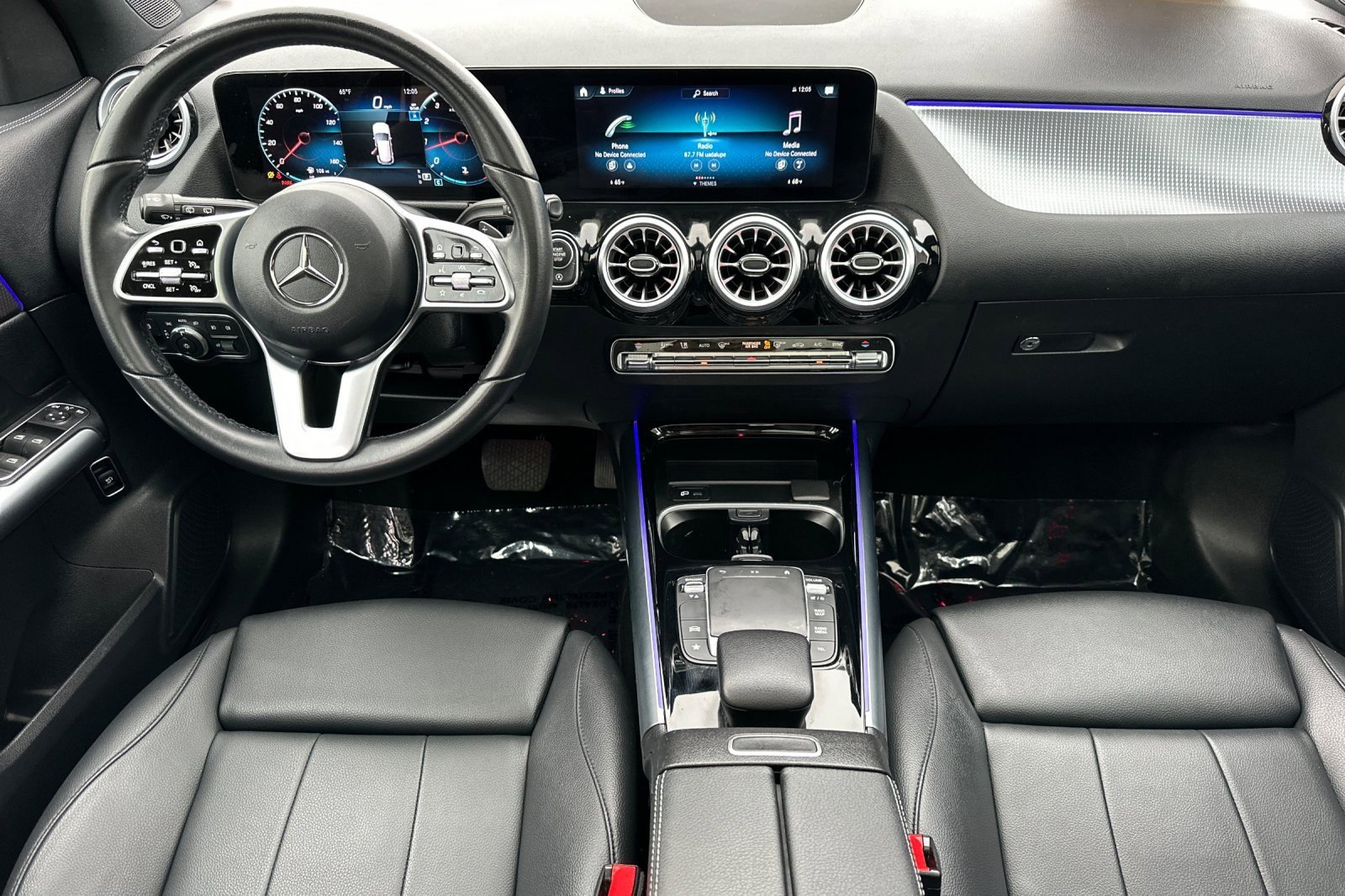 Used 2023 Mercedes-Benz GLA 250 4MATIC w/ Premium Package image 12