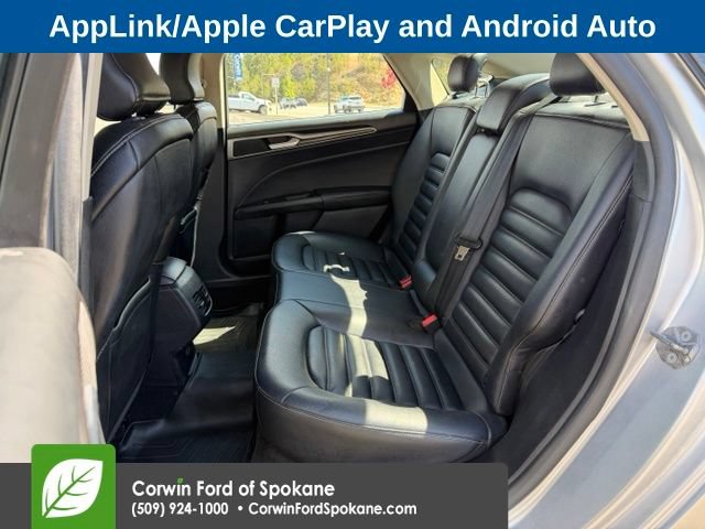 Used 2019 Ford Fusion SEL FWD image 11
