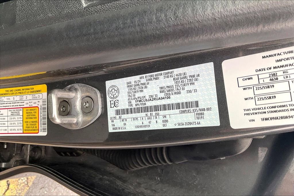 Used 2024 Ford Escape Platinum image 22