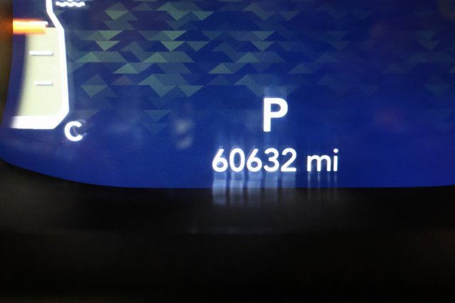 Used 2023 Jeep Wrangler Sahara image 12