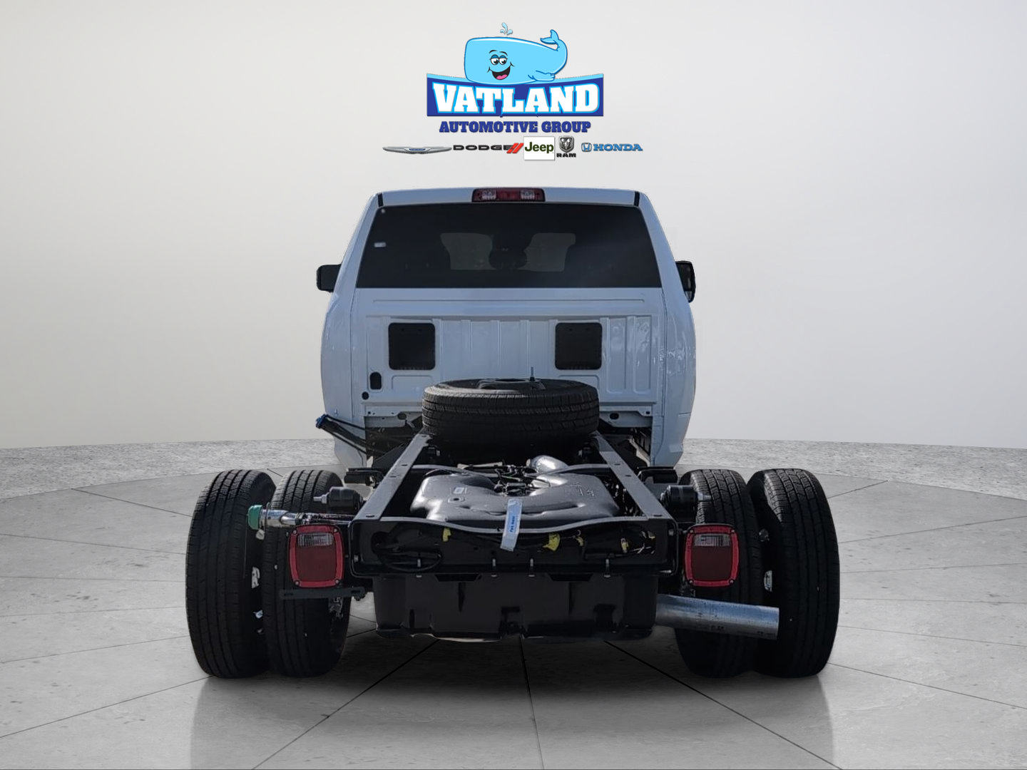 New 2026 RAM 3500 Tradesman w/ Chrome Appearance Group A AWD/4WD image 7