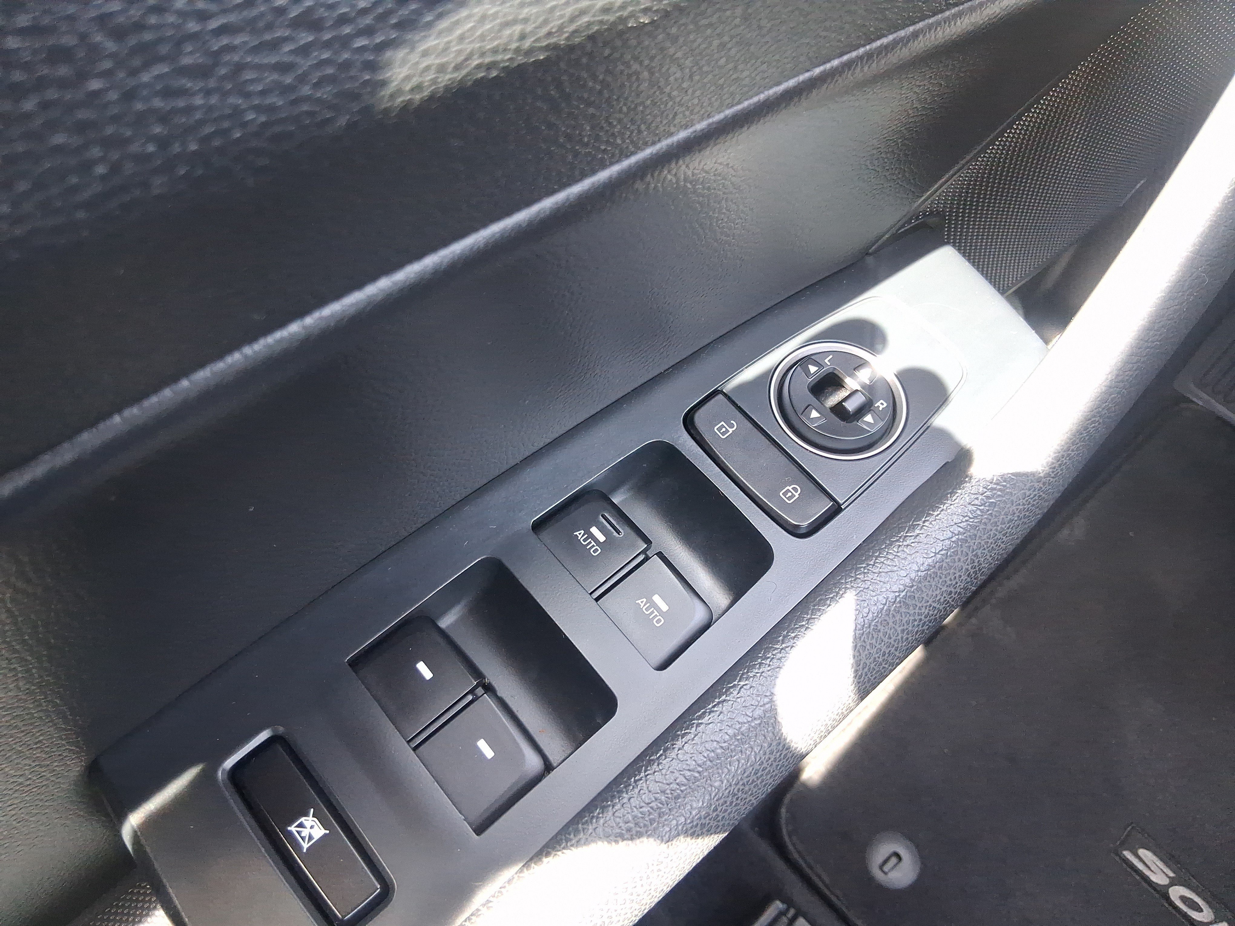 Used 2019 Hyundai Sonata SEL w/ Tech Package 02 FWD image 20