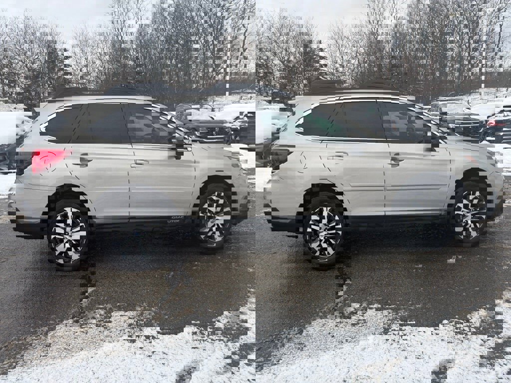 Used 2019 Subaru Outback 3.6R Limited image 8