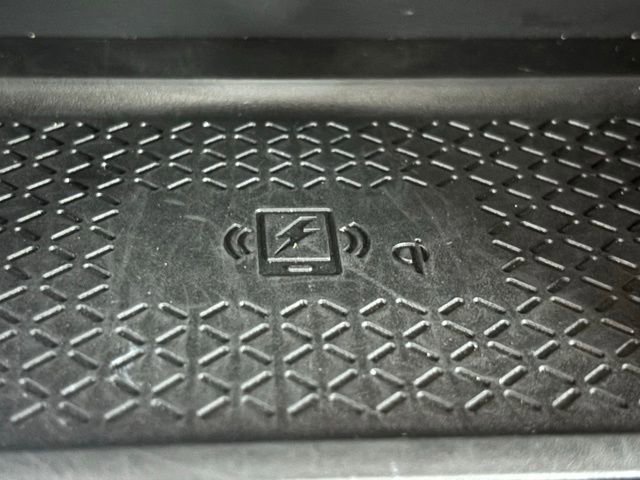 Used 2025 Nissan Pathfinder Platinum w/ Cargo Package image 30