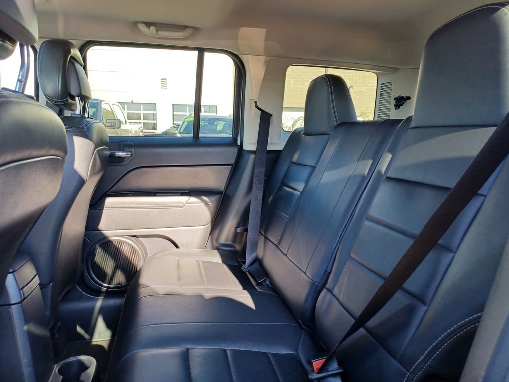 Used 2015 Jeep Patriot High Altitude image 28