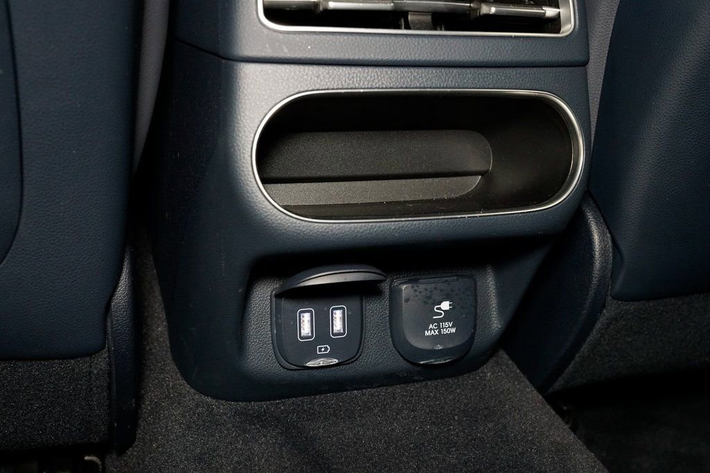 Used 2024 Genesis GV70 3.5T Sport image 24