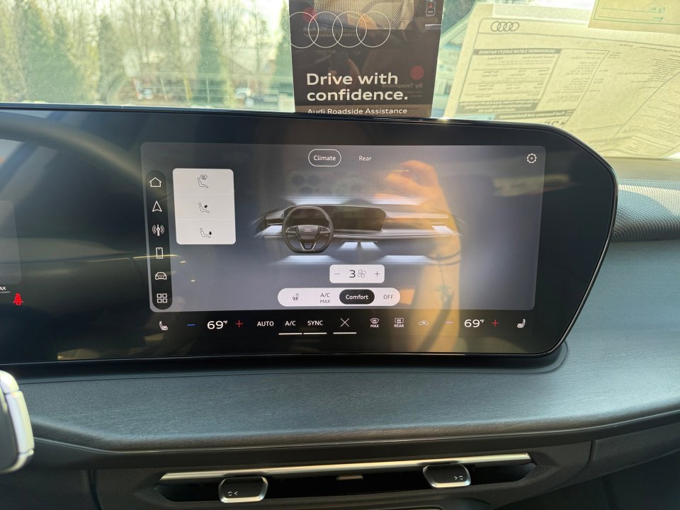 New 2026 Audi Q3 quattro 2.0T image 18