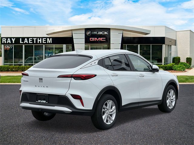 Used 2025 Buick Envista Preferred w/ Convenience I Package image 5