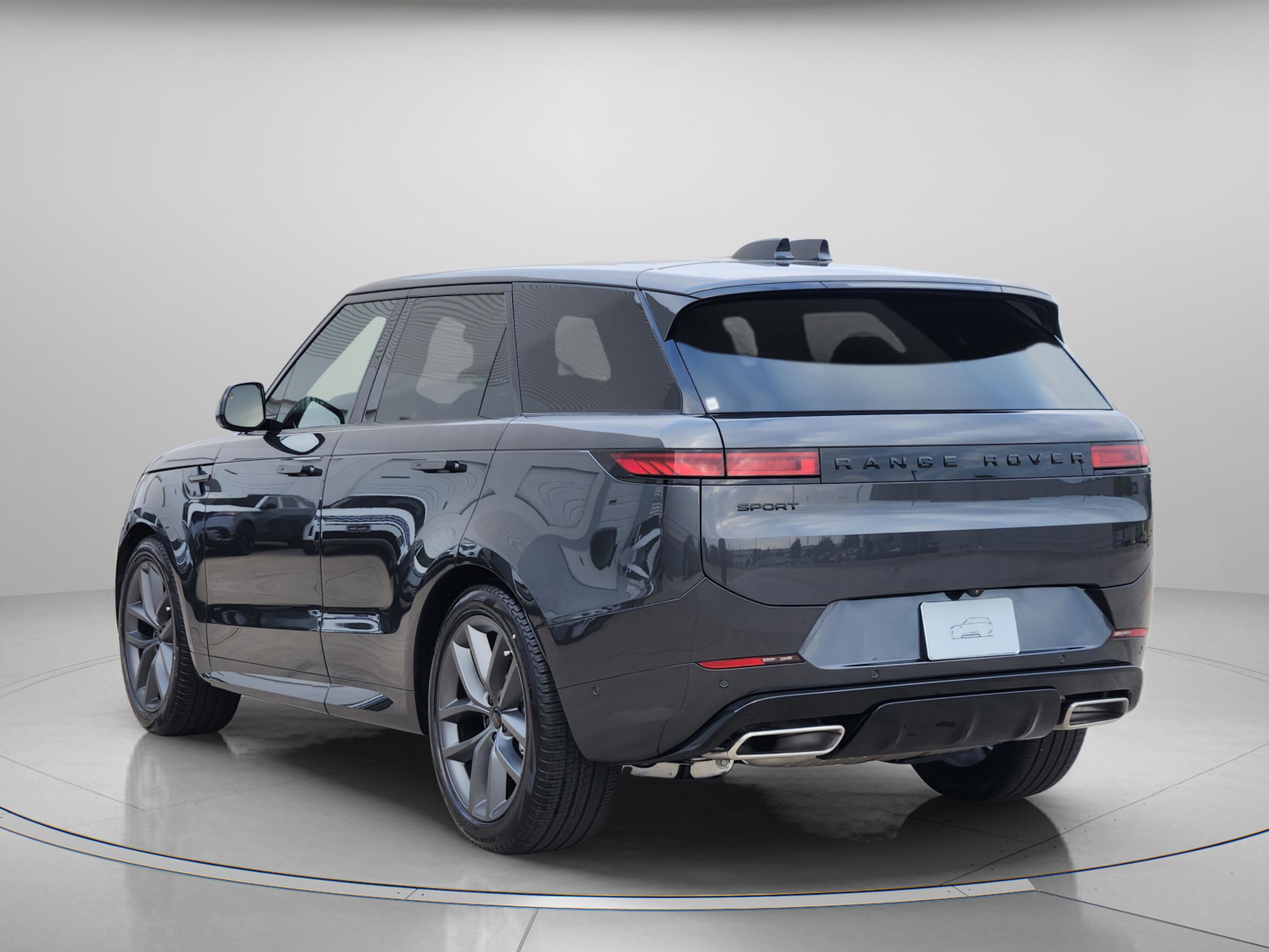 New 2026 Land Rover Range Rover Sport Dynamic SE AWD/4WD image 3