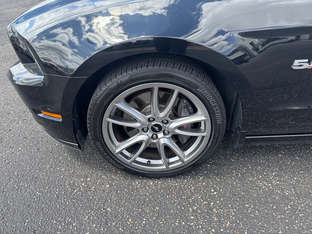 Used 2013 Ford Mustang GT w/ Brembo Brake Pkg RWD image 9
