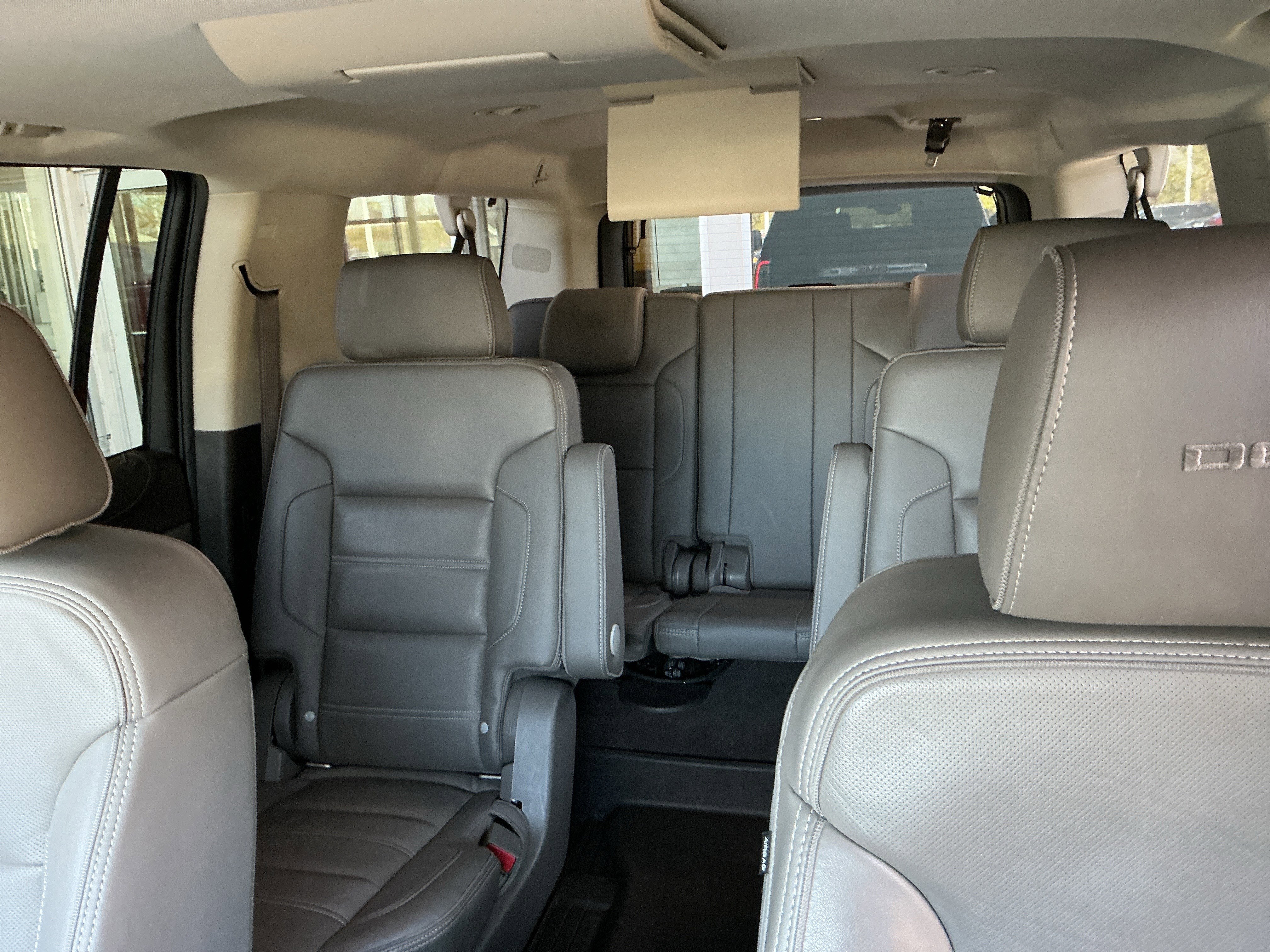 Used 2019 GMC Yukon XL Denali w/ Denali Ultimate Package image 31