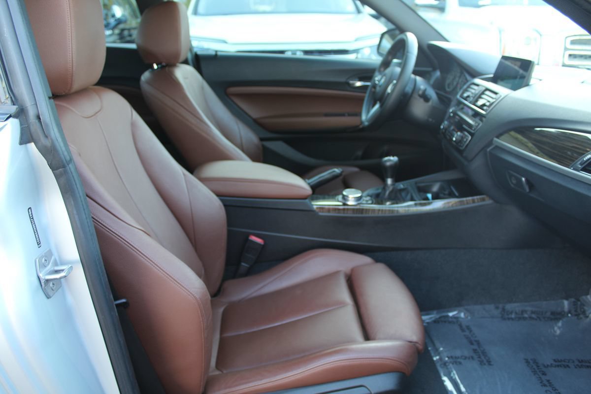 Used 2016 BMW M235i Coupe RWD image 22