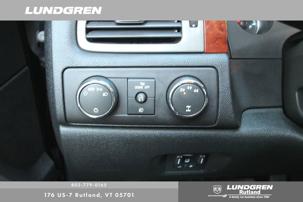 Used 2011 Chevrolet Silverado 2500 LTZ w/ LTZ Plus Package image 14