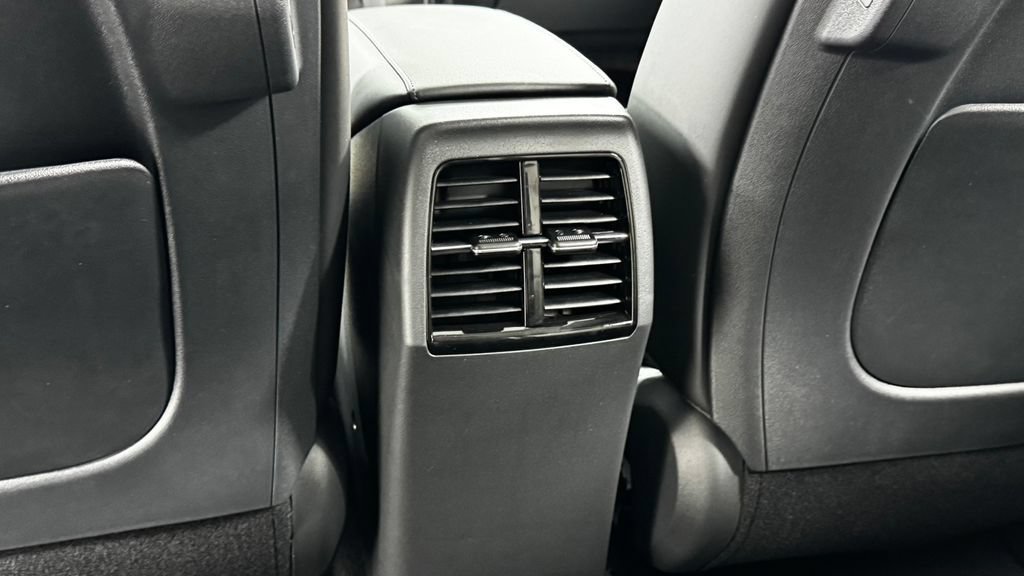 New 2026 Kia Niro FWD image 37
