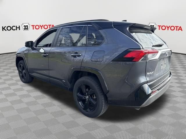 Used 2019 Toyota RAV4 XSE w/ Carpet Mat Package image 6