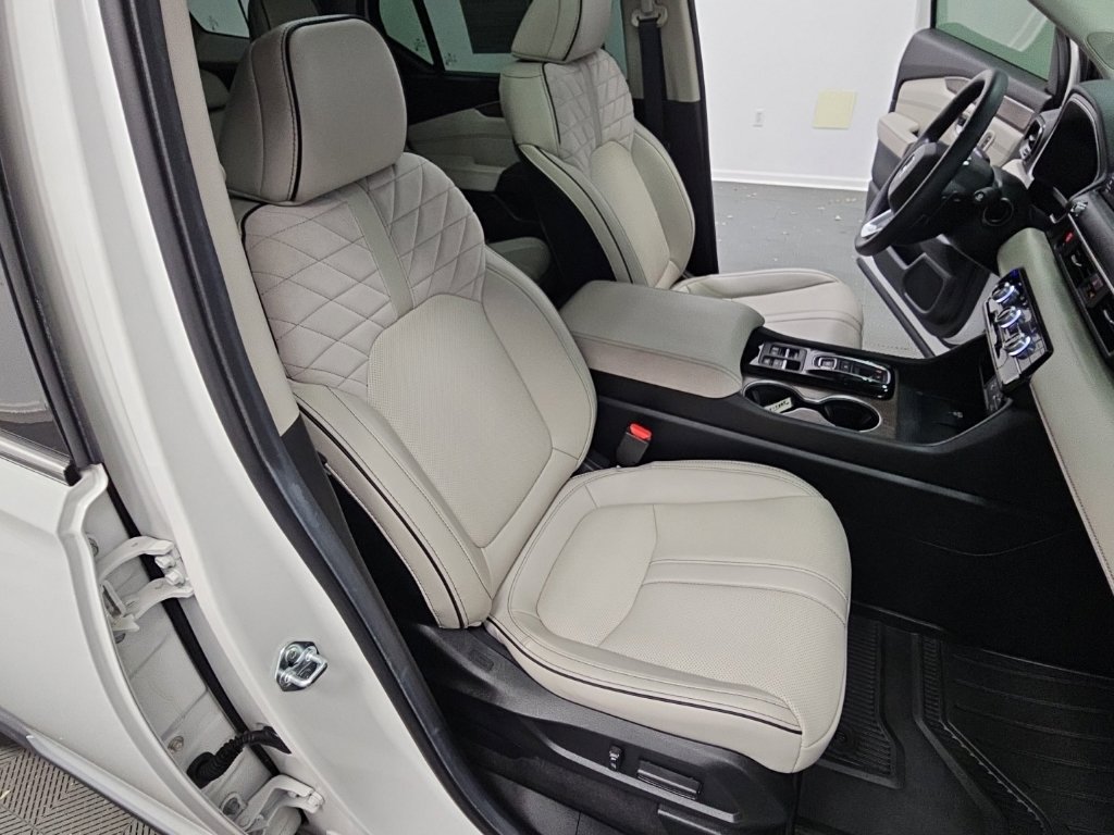 Used 2026 Honda Pilot Elite image 44