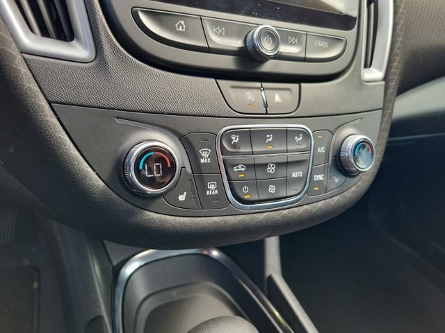 Used 2024 Chevrolet Malibu LT FWD image 22