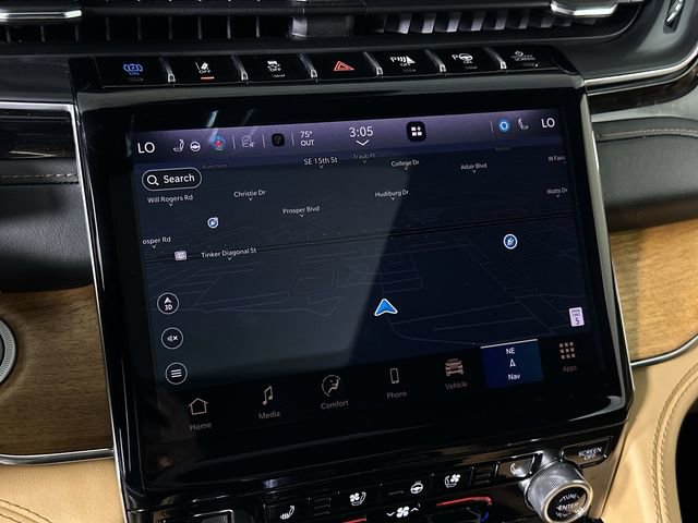 Used 2024 Jeep Grand Cherokee Summit AWD/4WD image 14