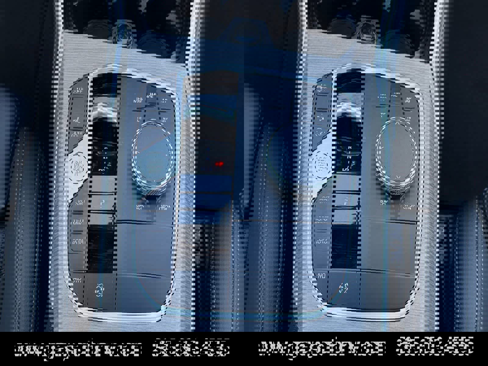 Used 2025 BMW 330i xDrive Sedan AWD/4WD image 23