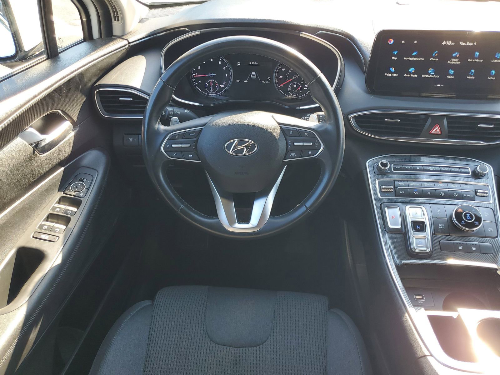 Used 2023 Hyundai Santa Fe SEL image 25