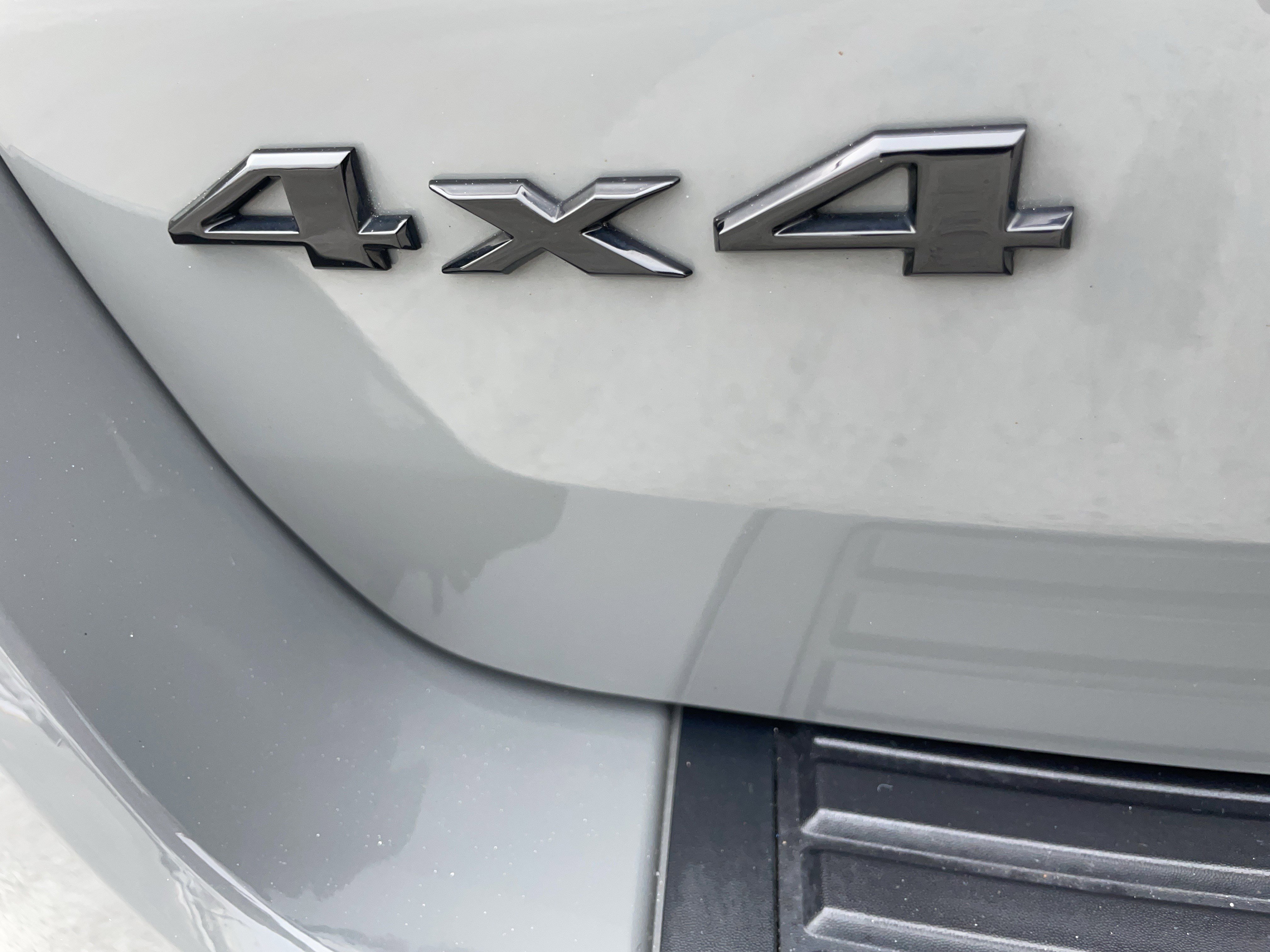 Used 2021 Jeep Grand Cherokee Laredo X image 34