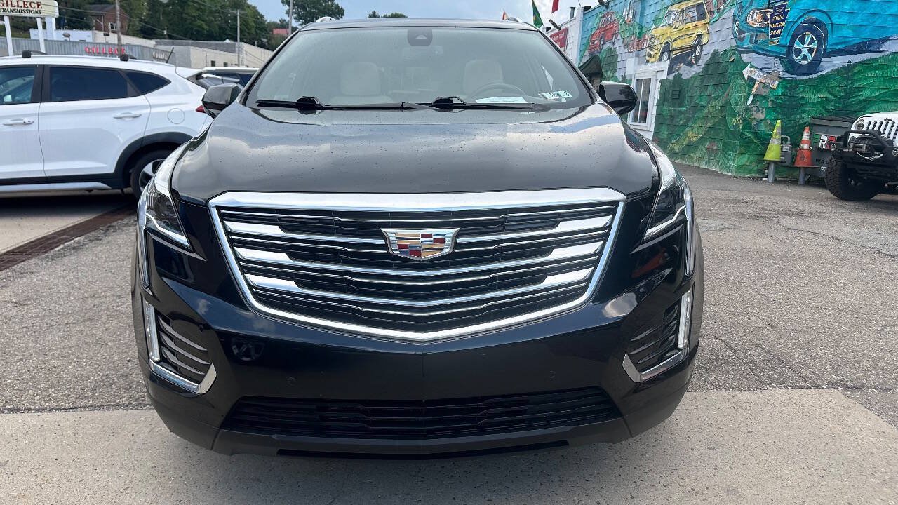 Used 2017 Cadillac XT5 Premium Luxury AWD/4WD image 2