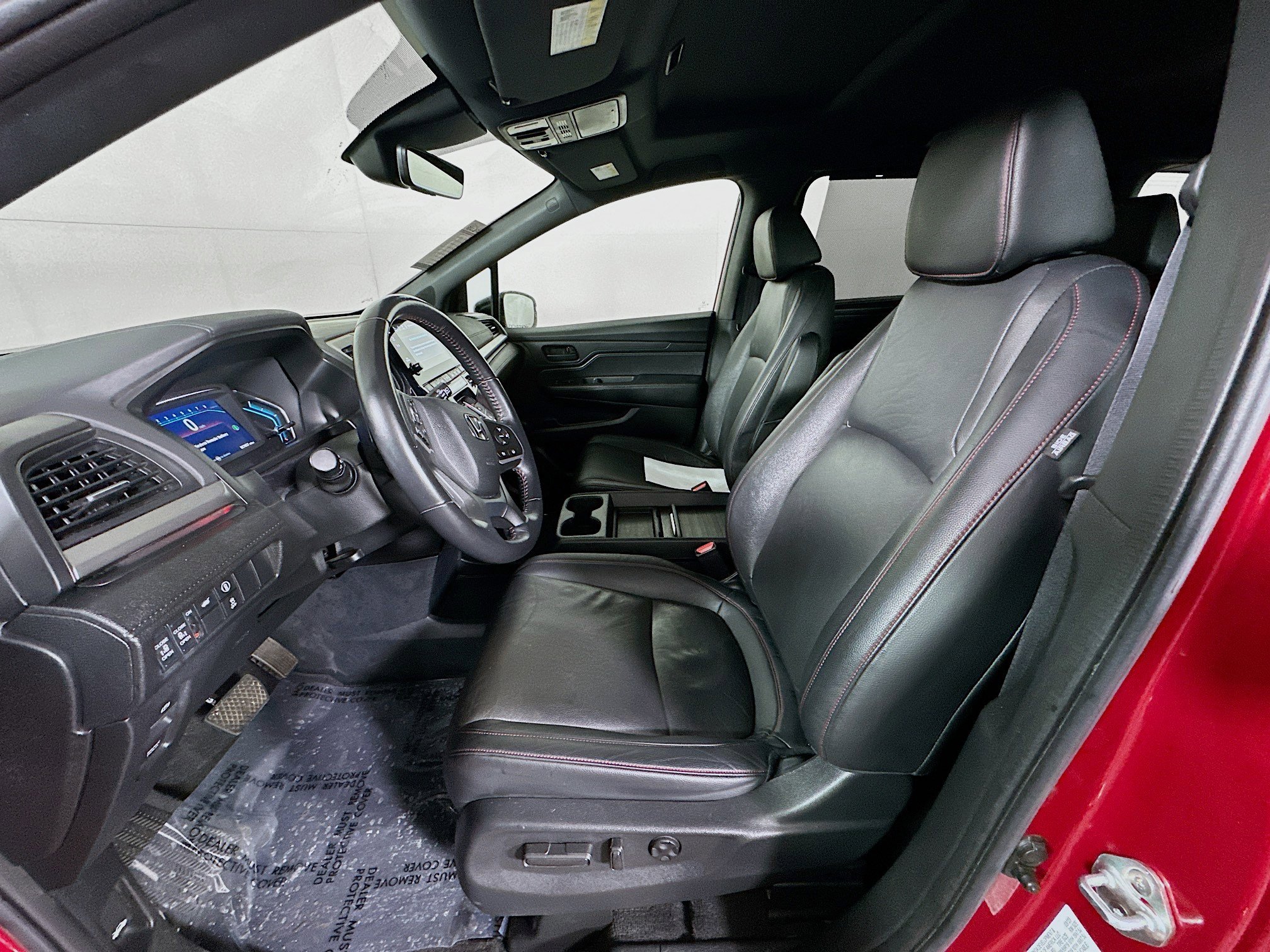 Used 2023 Honda Odyssey Sport image 12