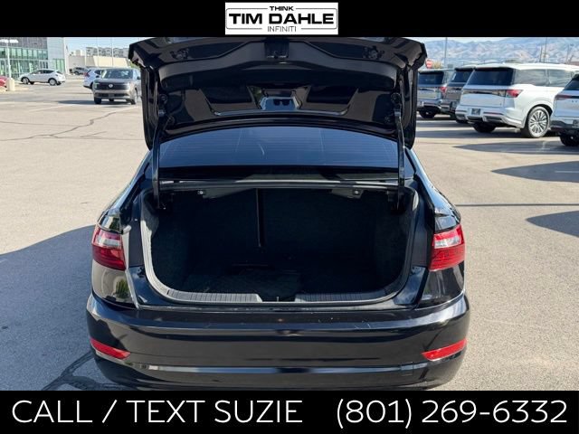 Used 2021 Volkswagen Jetta SEL FWD image 10