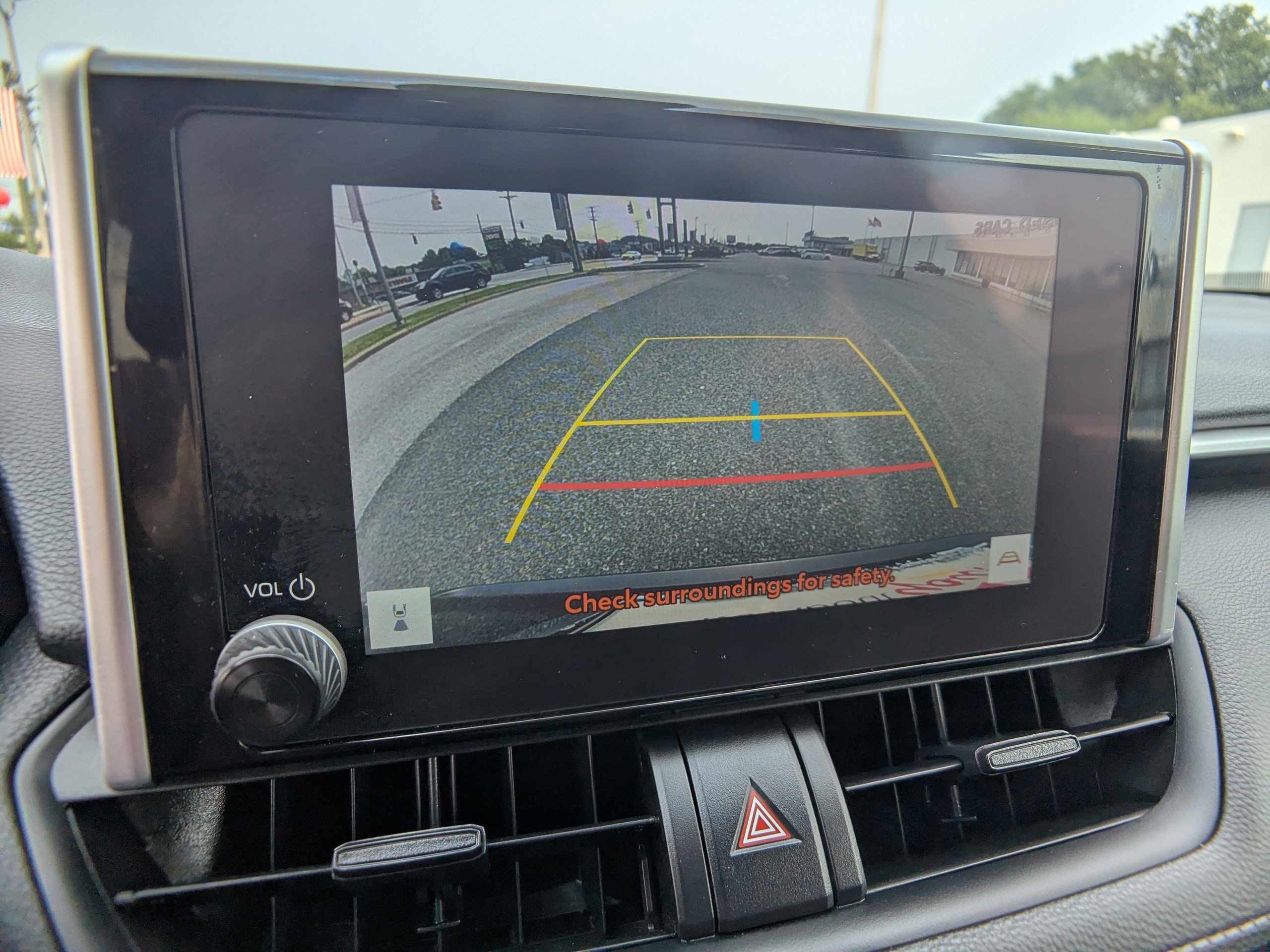Used 2023 Toyota RAV4 XLE FWD image 19