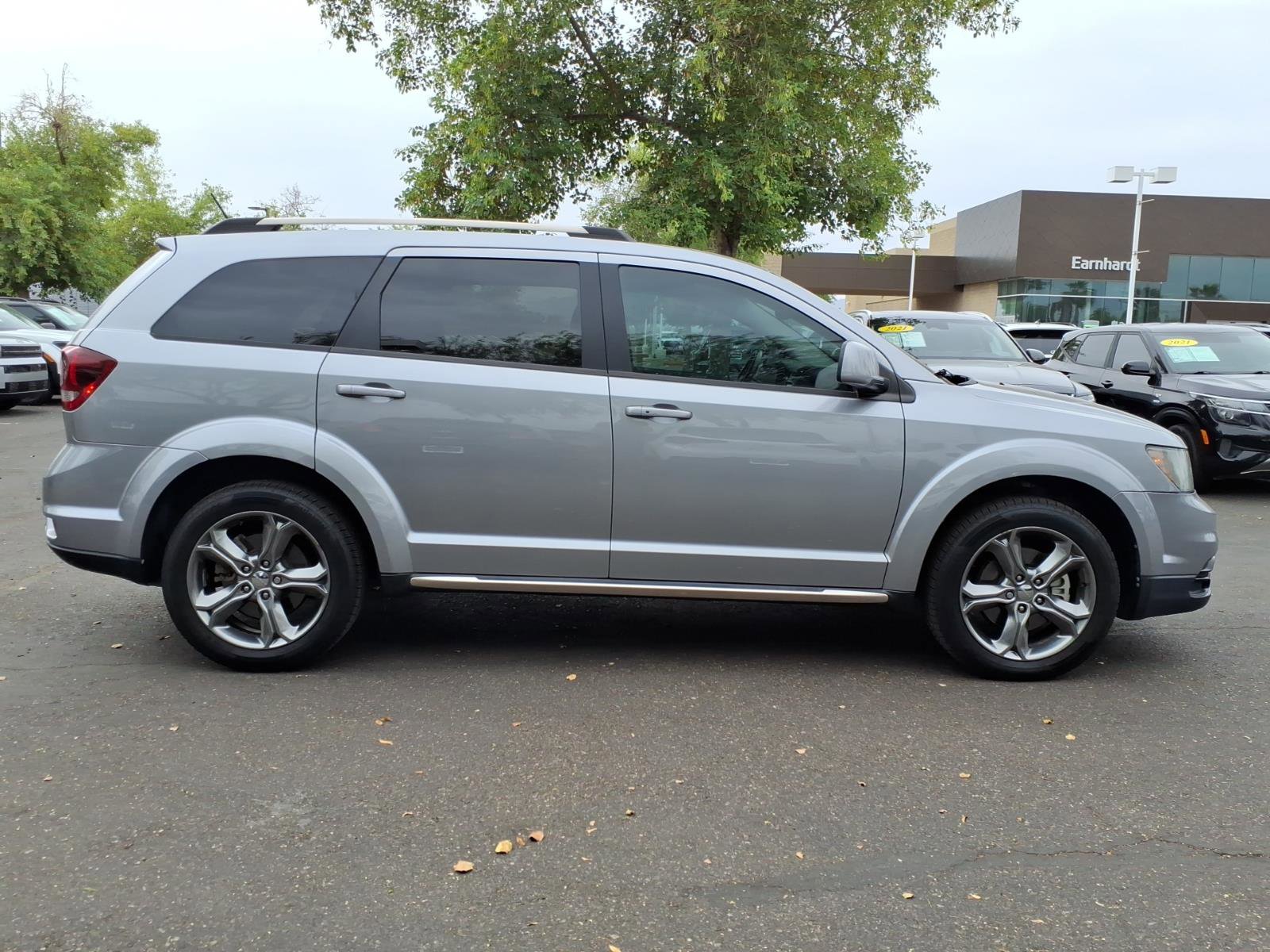 Used 2017 Dodge Journey Crossroad image 6