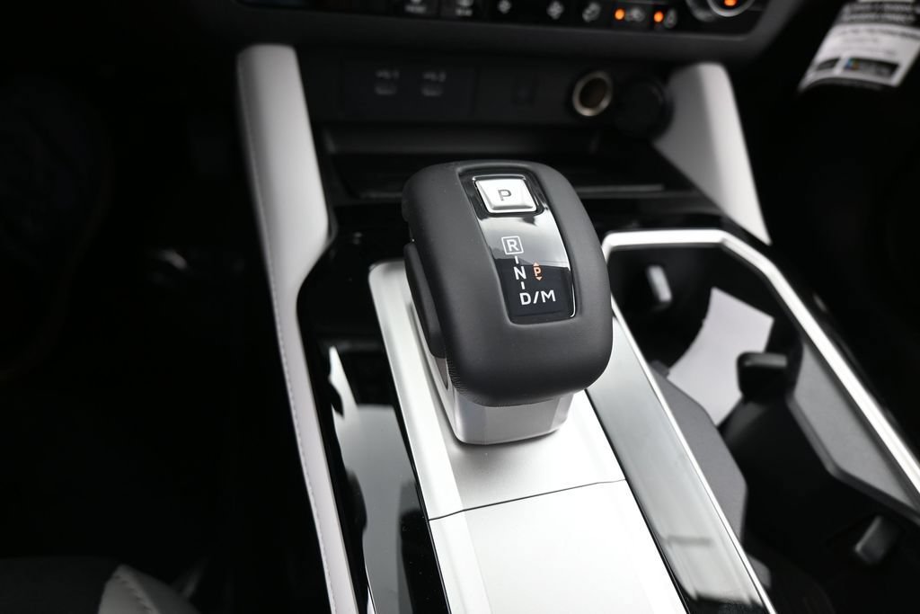 New 2026 Mitsubishi Outlander SE FWD image 35
