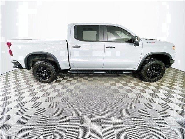 Used 2025 Chevrolet Silverado 1500 ZR2 w/ Technology Package AWD/4WD image 10