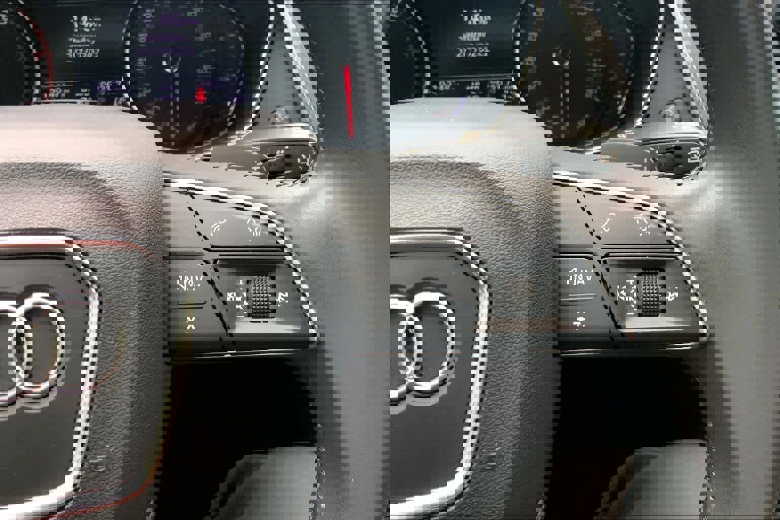 Used 2020 Audi Q5 Premium w/ Convenience Package image 25