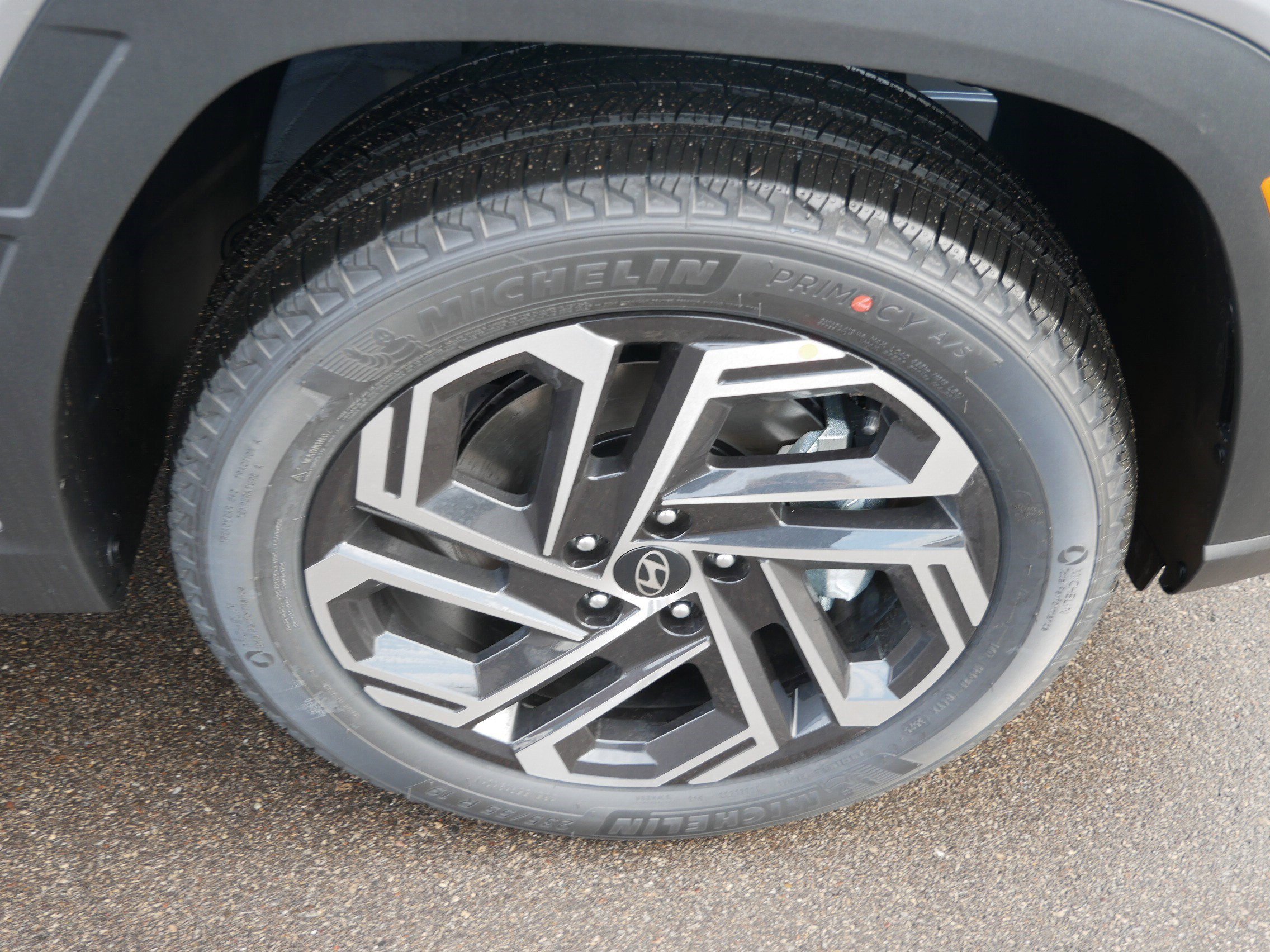 New 2026 Hyundai Tucson Limited image 3