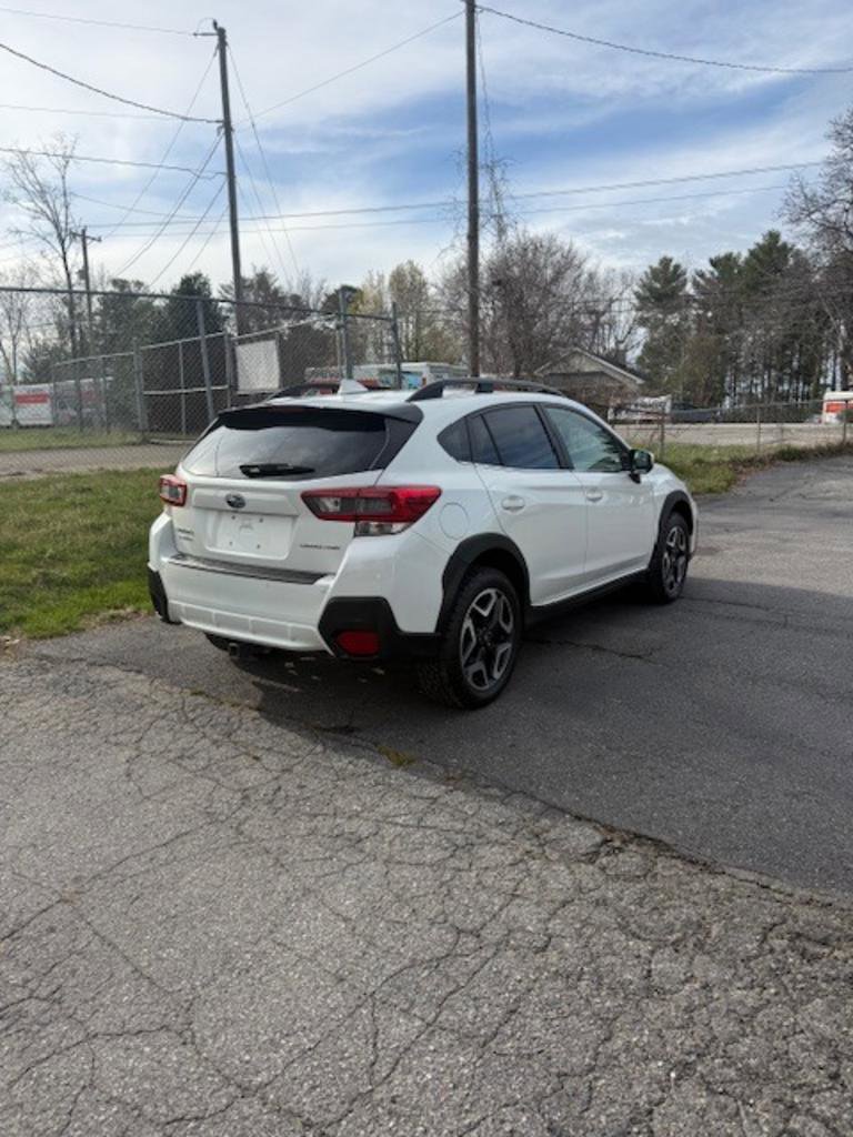 Used 2020 Subaru Crosstrek 2.0i Limited w/ Moonroof Package w/Navigation AWD/4WD image 7