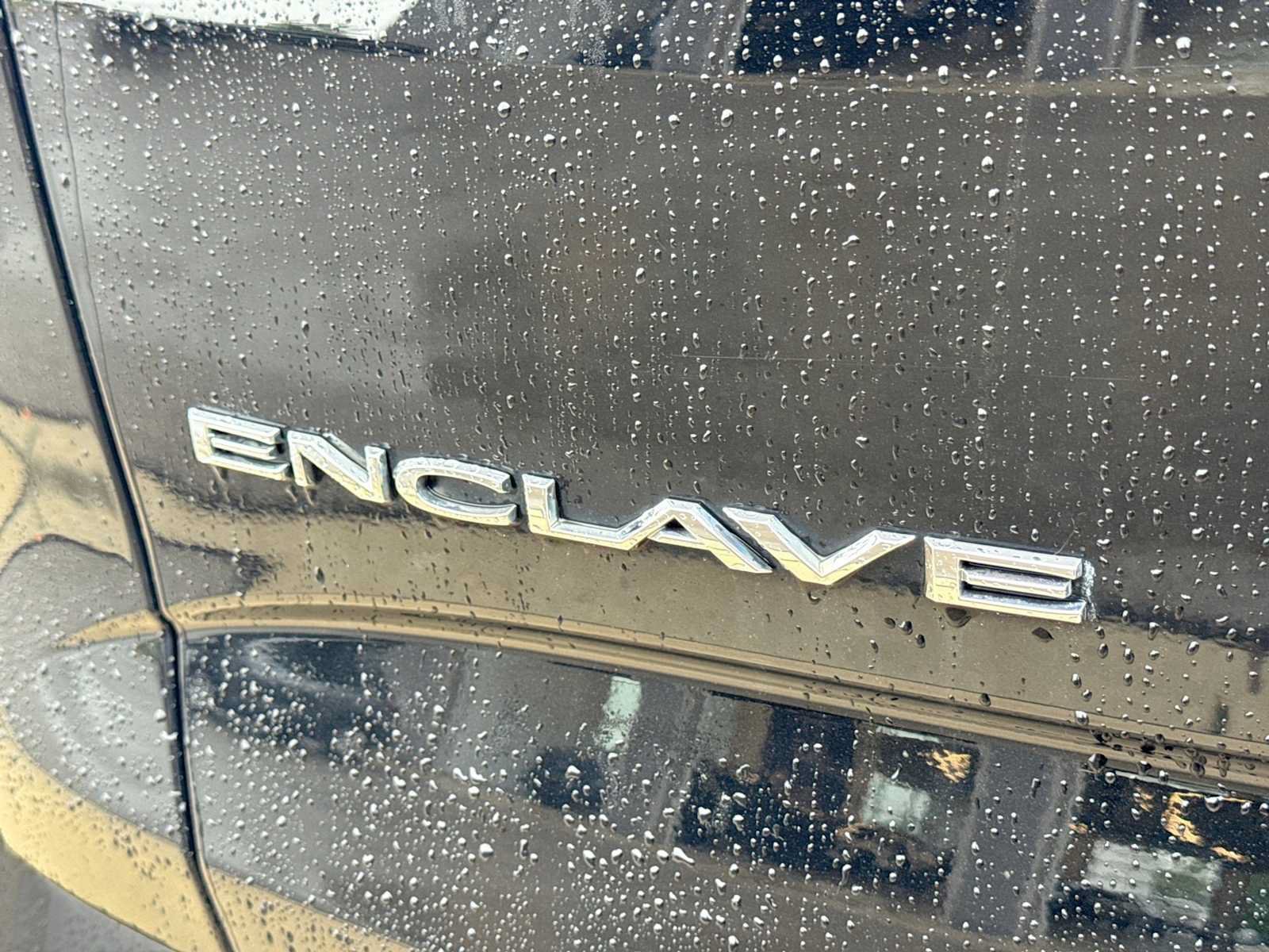 Used 2020 Buick Enclave Essence FWD image 11